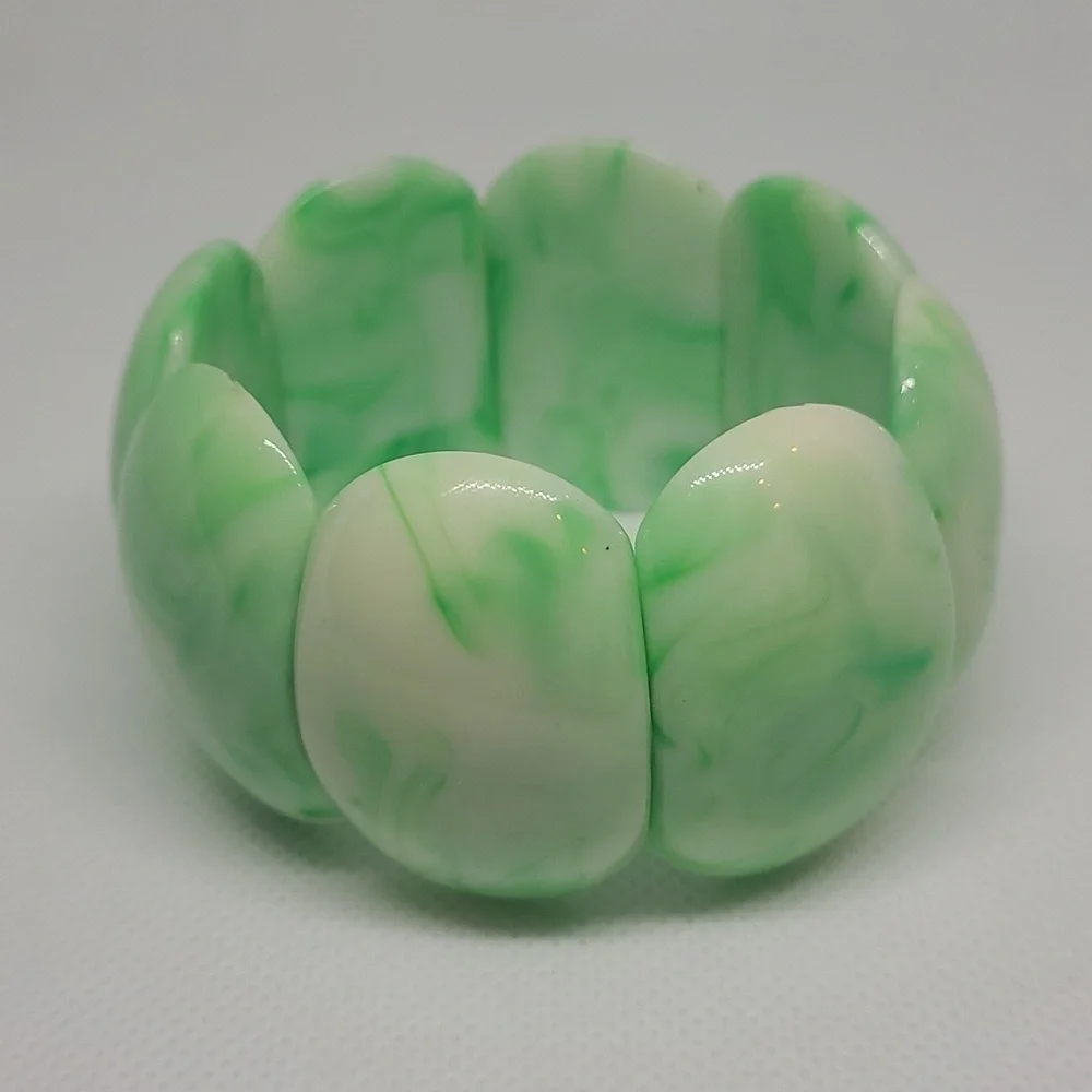 VINTAGE Classic Acrylic Resin Wide Cuff Stretch Bracelet - Picture 7 of 13